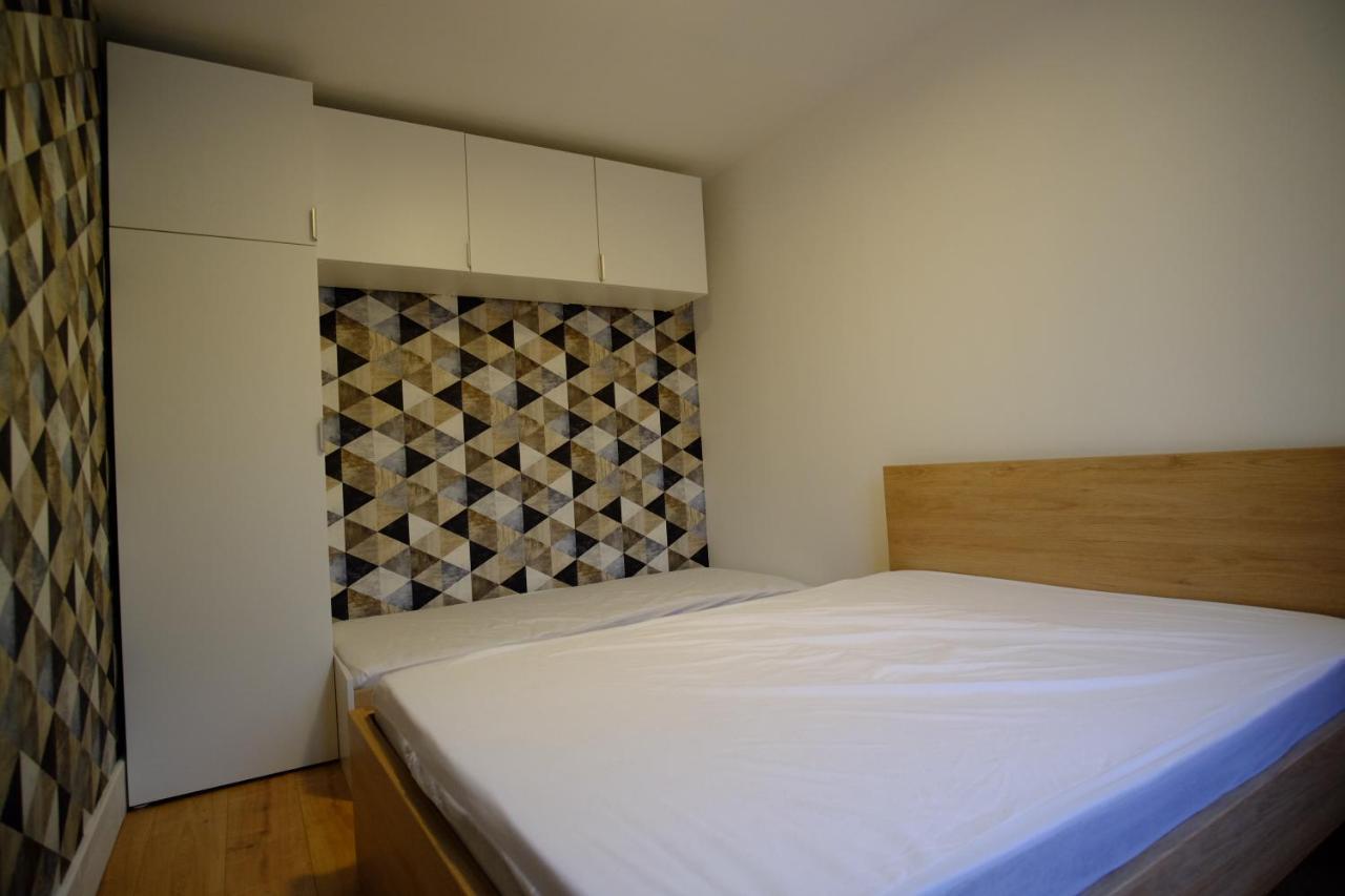 Villa Jean Julien - Le Capucin - Appartement T1 - 1 Chambres - 4 Personnes เลอมงต์-ดอร์ ภายนอก รูปภาพ